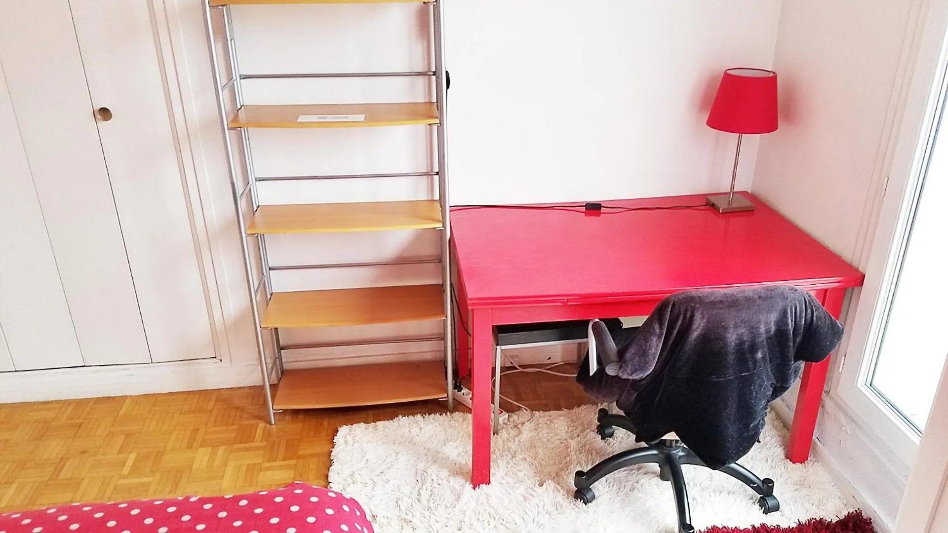 King Bedroom And Terrace In Center, Shared Bathroom * Париж